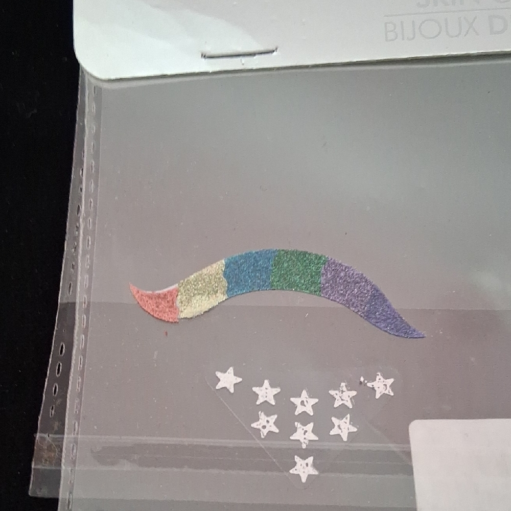Claire's Rainbow Skin Gems - Picture 3 of 4
